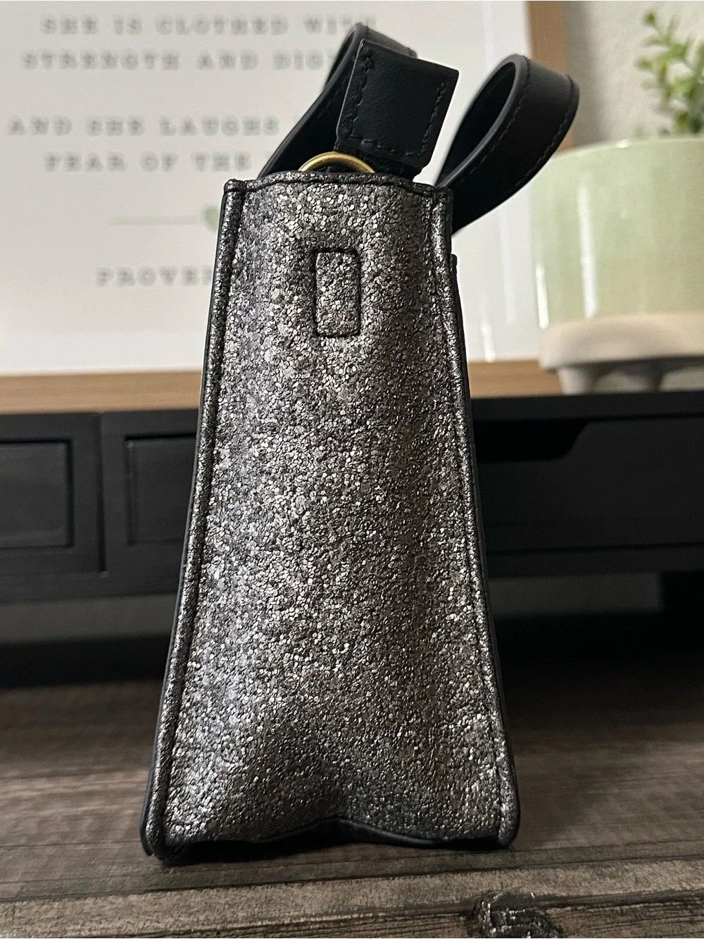 Fossil compact satchel